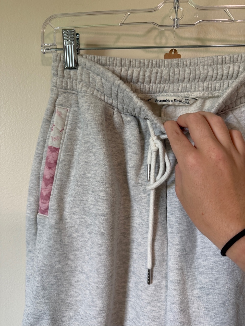 Abercrombie&Fitch pink patchwork wide leg drawstring grey sweatpants size XS - Picture 6 of 7